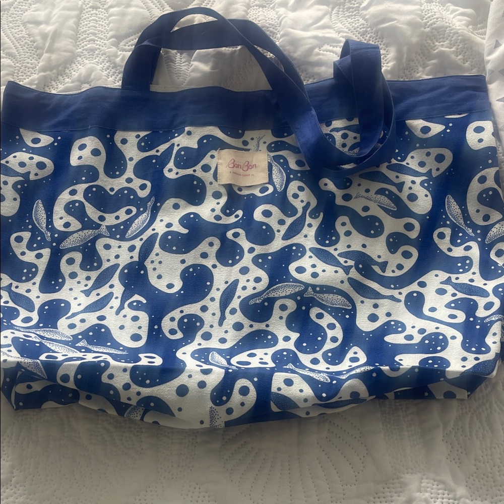 Elegant Blue and White Tote Bag